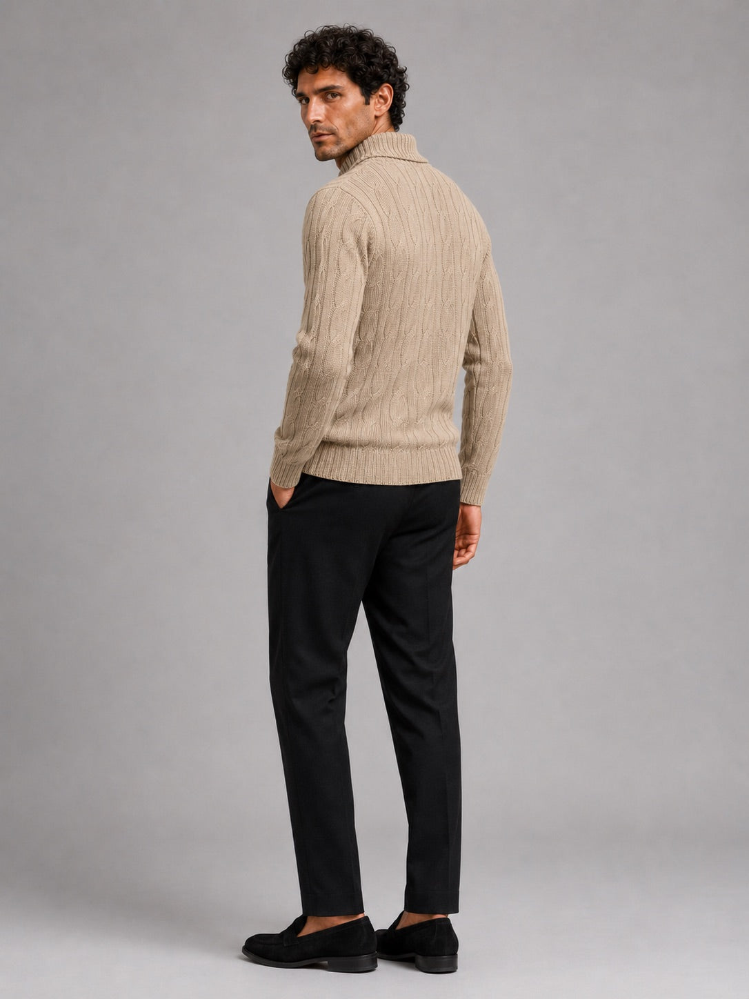 Men’s Cable Knit Fisherman V-Neck Jumper Warm Long Sleeve Autumn Winter Pullover for Casual and Outdoor Wear