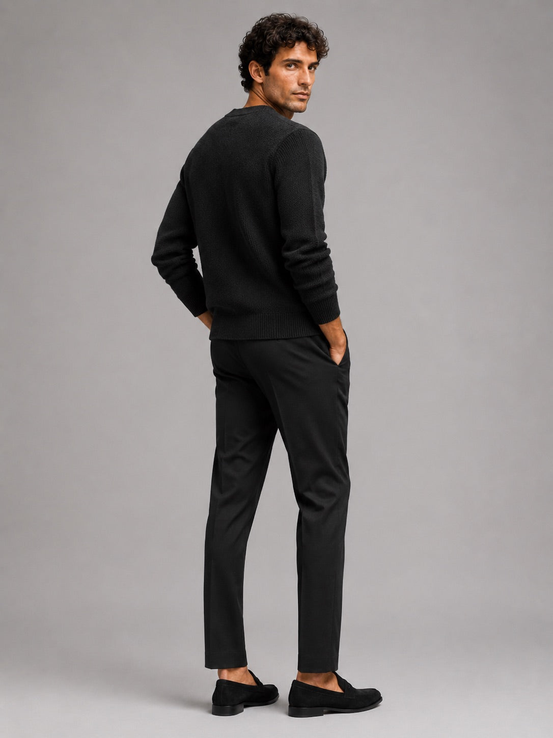 Men’s V-Neck Jumper Heavyweight Knit Thick Long Sleeve Autumn Winter Pullover for Business Casual and Stylish Everyday Wear