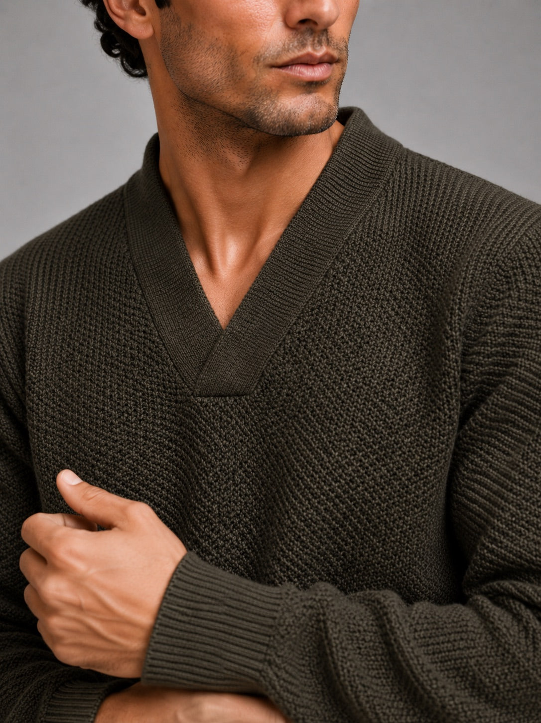 Men’s V-Neck Jumper Heavyweight Knit Thick Long Sleeve Autumn Winter Pullover for Business Casual and Stylish Everyday Wear