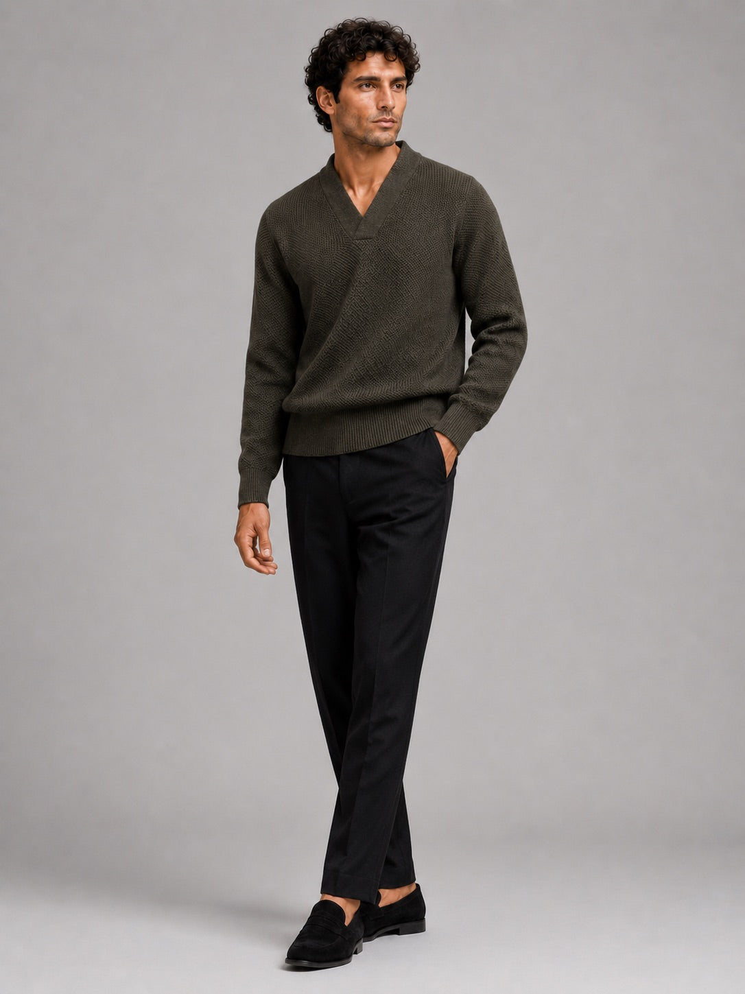 Men’s V-Neck Jumper Heavyweight Knit Thick Long Sleeve Autumn Winter Pullover for Business Casual and Stylish Everyday Wear