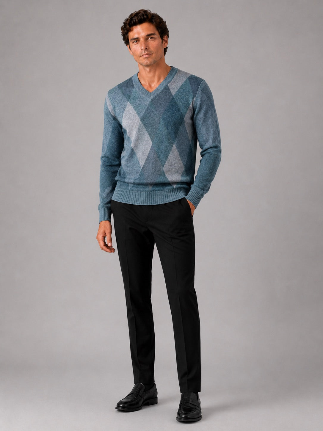 Men’s Check V-Neck Knit Jumper Long Sleeve Autumn Pullover for Business Casual and Everyday Wear