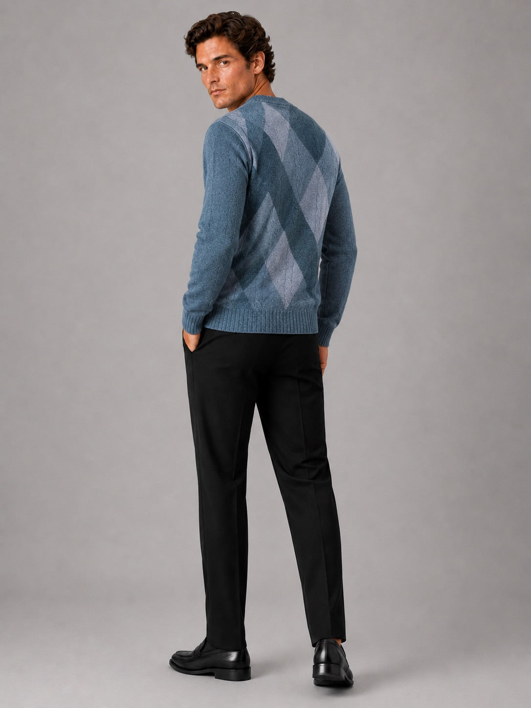 Men’s Check V-Neck Knit Jumper Long Sleeve Autumn Pullover for Business Casual and Everyday Wear