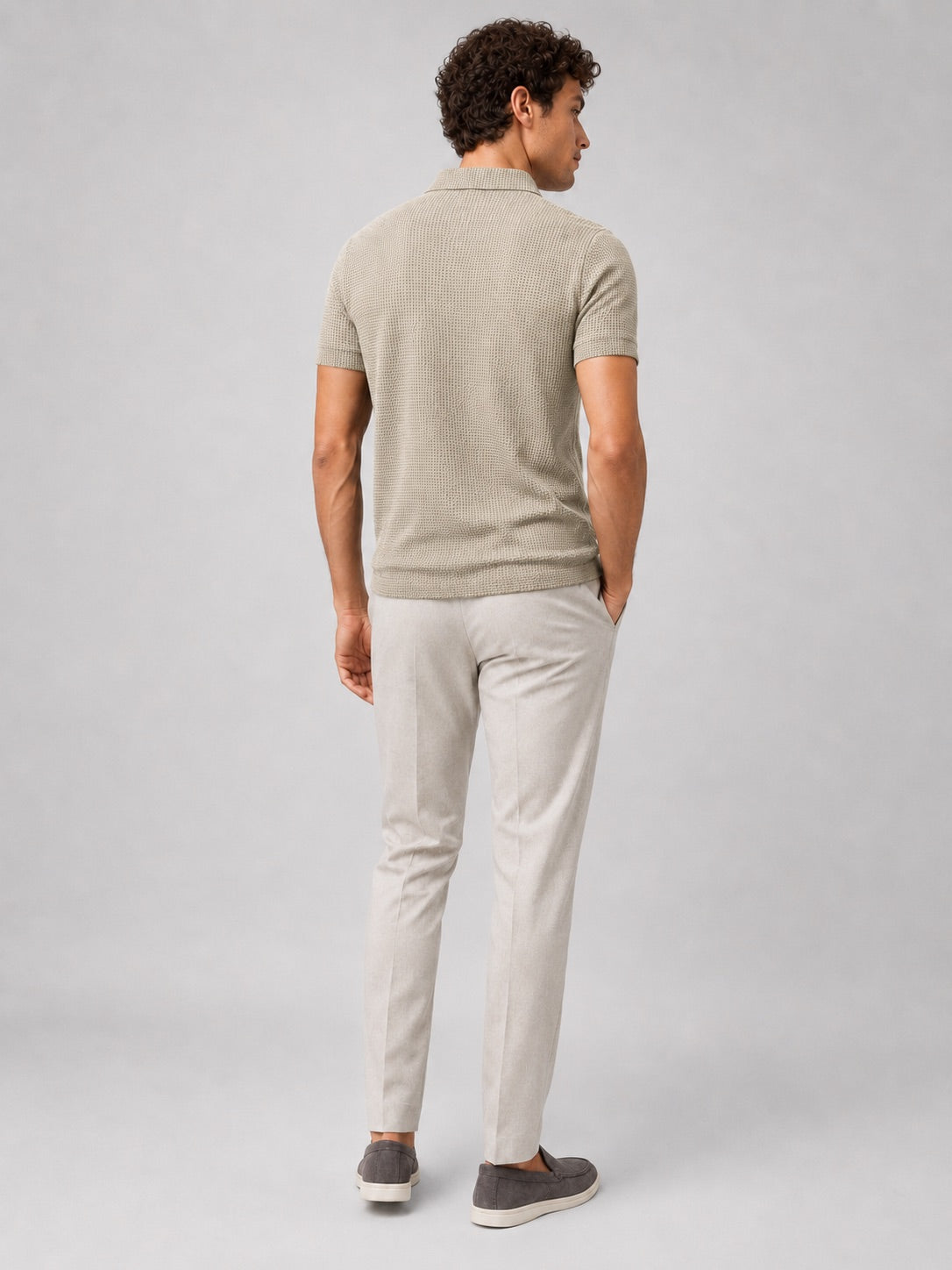 Men’s Textured Knit Polo Shirt Short Sleeve Button Placket Lightweight Summer Top for Business Casual and Smart Casual Wear